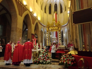 Nuncjusz Apostolski wręczył krzyże misyjne